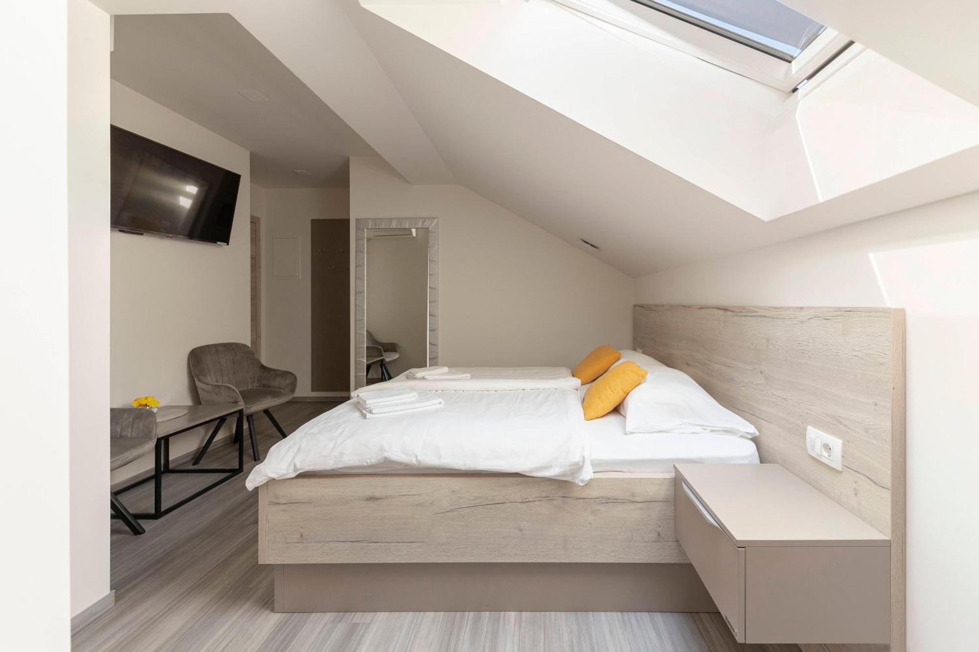 Rooms S Center Словенське Коніце Екстер'єр фото